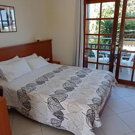 Alexandros Aparthotel Kalamaki (Chania)