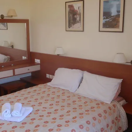 Aparthotel Alexandros 3*